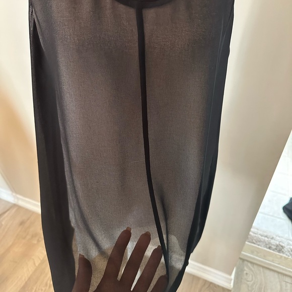 Beautiful BR Blouse Tank - Picture 6 of 7